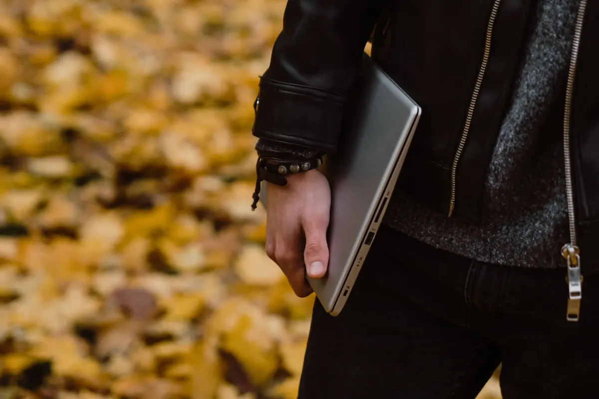 Seasonal LLM Side Projects: 8 Weekend Builds for Fall and Winter
